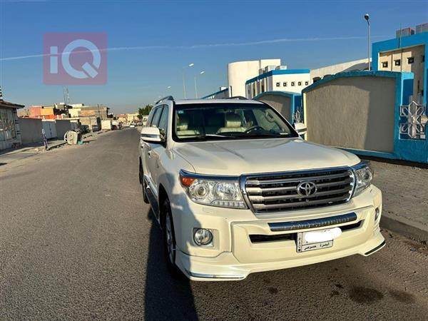 Toyota for sale in Iraq